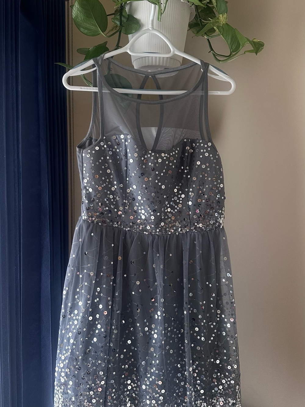 Girls' Silver Sequin Tulle Party Dress